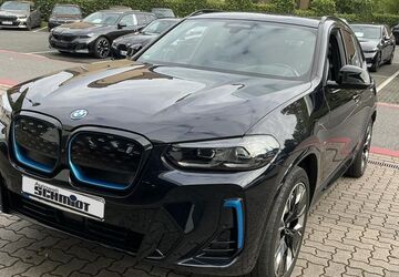 BMW iX3 84.006 km 38.670 &euro; Lünen 44534
