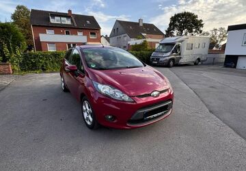 Ford Fiesta 183.071 km 2.700 &euro; Lünen 44534