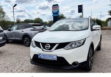 Nissan Qashqai 135.900 km 10.999 &euro; Kamen 59174