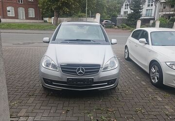 Mercedes-Benz A 160 99.870 km 3.990 &euro; Dortmund 44359