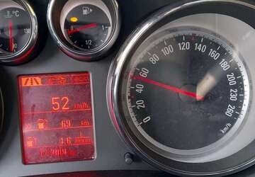 Opel Zafira Tourer 177.000 km 5.200 &euro; hamm 59069