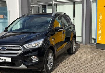 Ford Kuga 66.977 km 14.240 &euro; Ahlen 59229