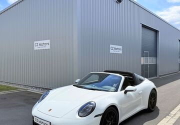 Porsche 992 3.174 km 179.900 &euro; Dortmund 44143