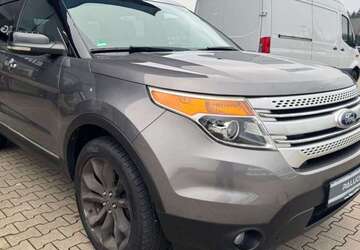 Ford Explorer 111.000 km 10.900 &euro; Hamm 59071