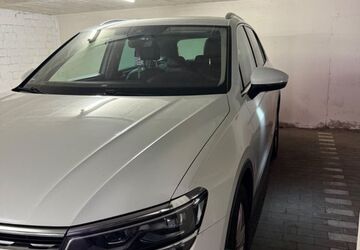 VW Tiguan 170.000 km 22.500 &euro; Kamen 59174