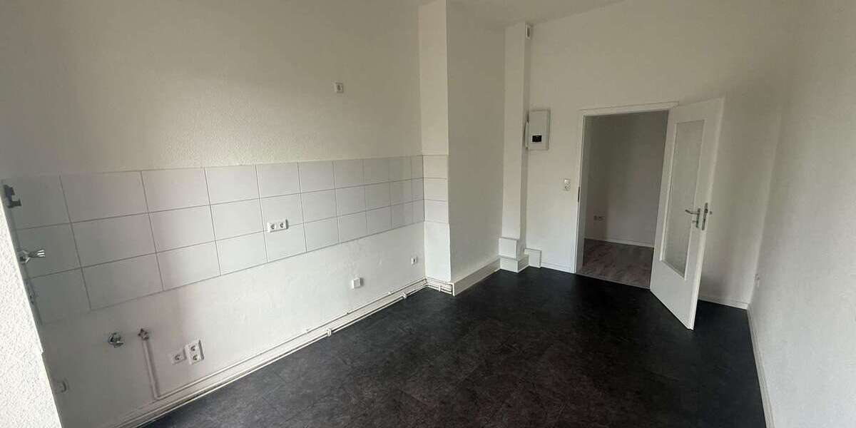 Etagenwohnung Hagen Eppenhausen - 2 Zimmer, 59 m&sup2;, 358&euro; | Angebot:27442022