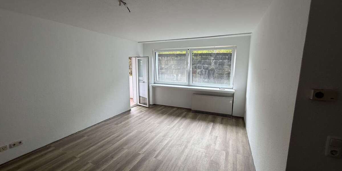 Etagenwohnung Hagen Oberhagen - 3 Zimmer, 84 m&sup2;, 714&euro; | Angebot:27467617